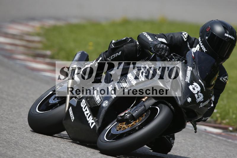 /Archiv-2024/29 12.06.2024 MOTO.CH Track Day ADR/Gruppe rot/31